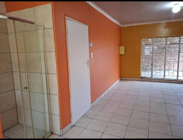 4 BEDROOM HOUSE FOR SALE IN BOOYSENS